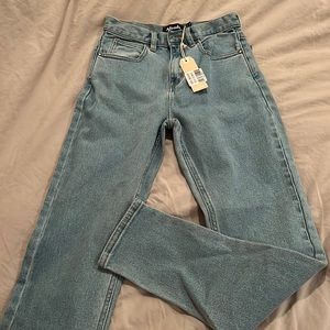 Size 2 NEW Princess Polly Afends jeans- high rise